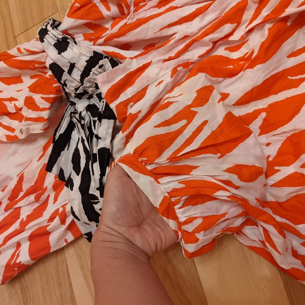 DVF Red Pattern Dress - Picture 6 of 10